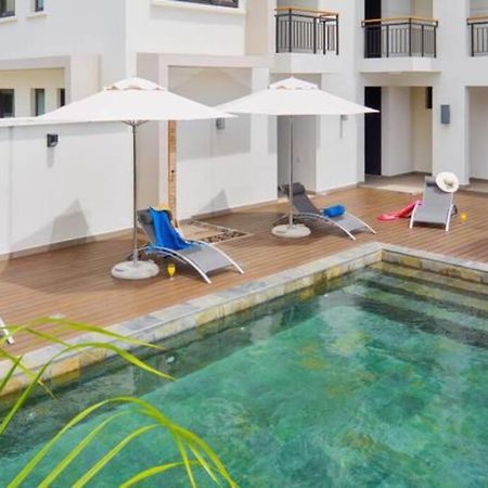 Liberty Drive - Serviced Apartments モン・ショワジー エクステリア 写真